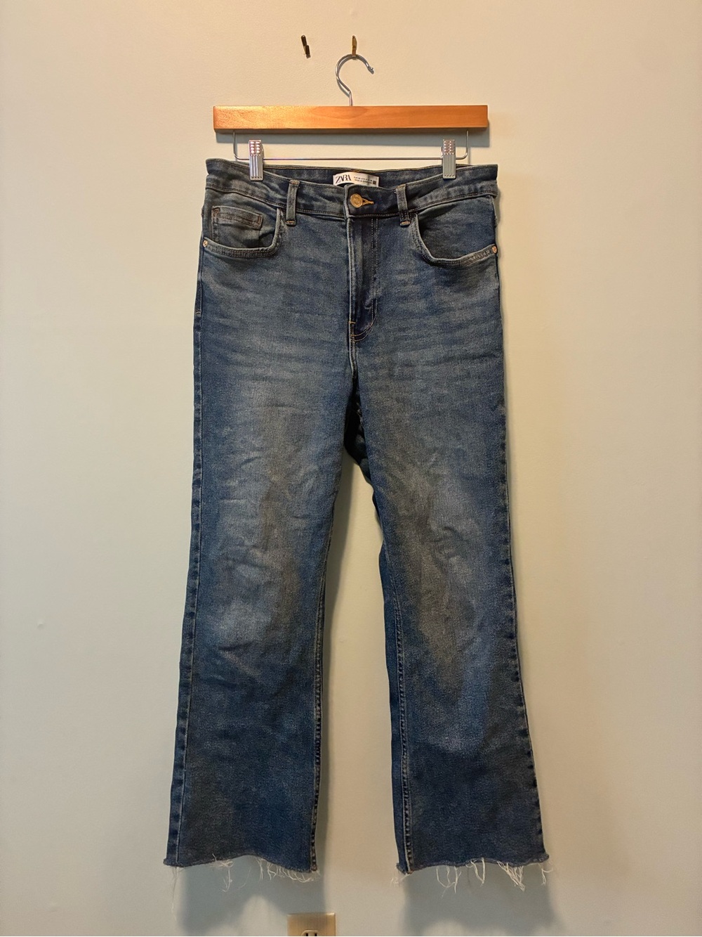 Zara kick flare Frayed Hem Jeans — Blue Denim